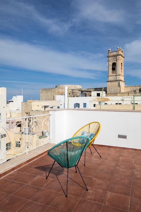 Chic, Stylish Traditional Townhouse With Terrace - San Pawl il-Baħar Kültér fotó