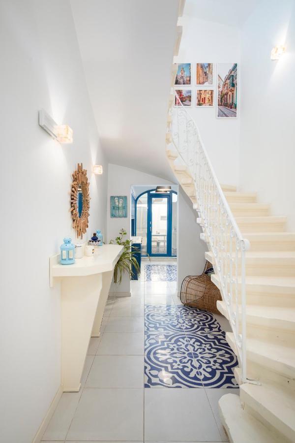Chic, Stylish Traditional Townhouse With Terrace - San Pawl il-Baħar Kültér fotó