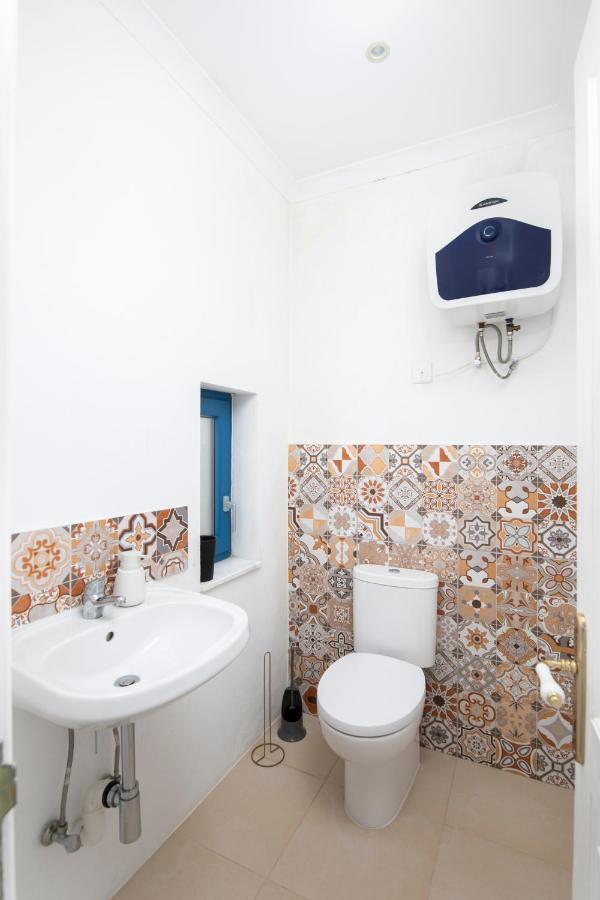 Chic, Stylish Traditional Townhouse With Terrace - San Pawl il-Baħar Kültér fotó