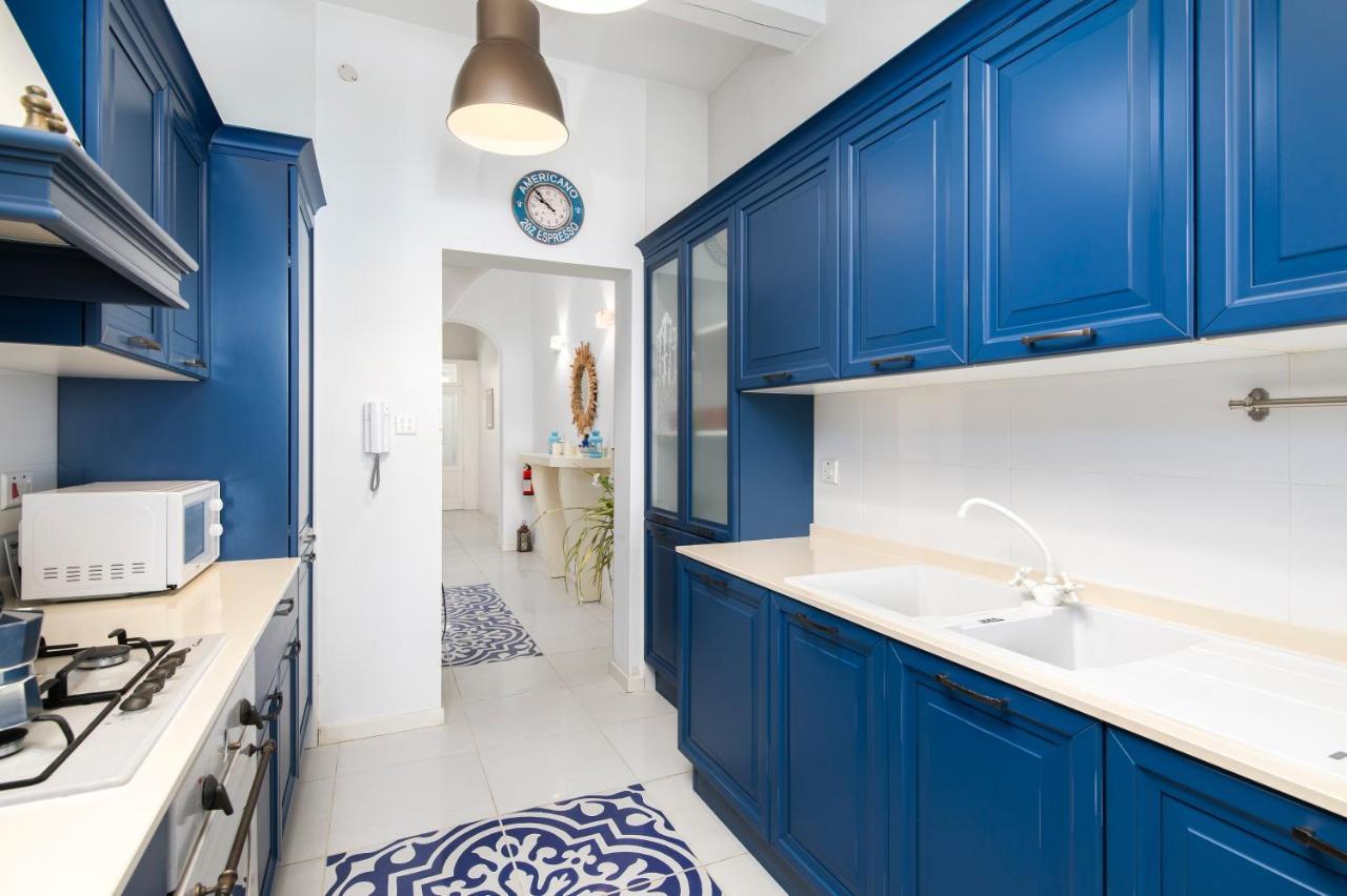 Chic, Stylish Traditional Townhouse With Terrace - San Pawl il-Baħar Kültér fotó