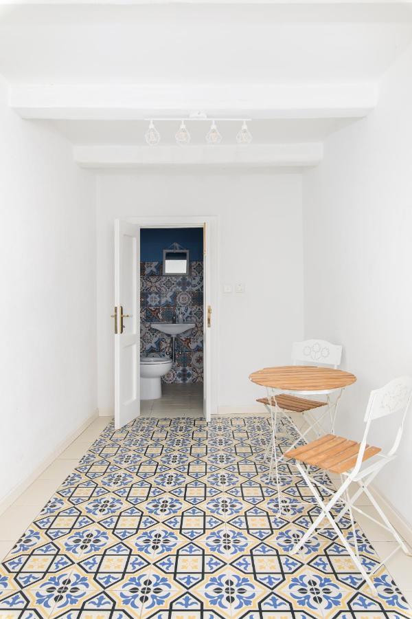 Chic, Stylish Traditional Townhouse With Terrace - San Pawl il-Baħar Kültér fotó